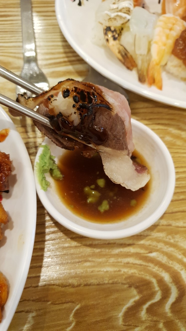 긴꼬리초밥이 맛있는 일식전문뷔페 스시메이진강남점에서 주말만찬 