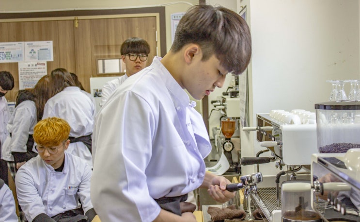  호남직업전문학교, 제과제빵기능사와바리스타2급자격취득 및 실무자양성 과정 위탁교육생 정재훈 학생 인터뷰