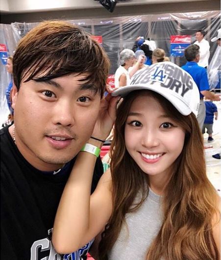  배지현 사주 ( 류현진 아내, 내조 애정 과시)