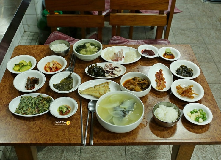 50년전통  숙성회와 대구탕이 맛있는 부산 중앙동 중앙식당
