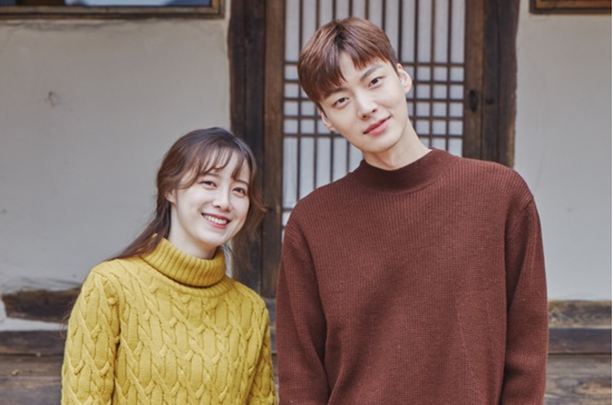  [별별부부] 안재현구혜선 커플, "로맨틱 지수 완전 바닥···절에 사는 것 같대요" 설렘 아닌 신뢰로 단단해진 배우 부부 이야기