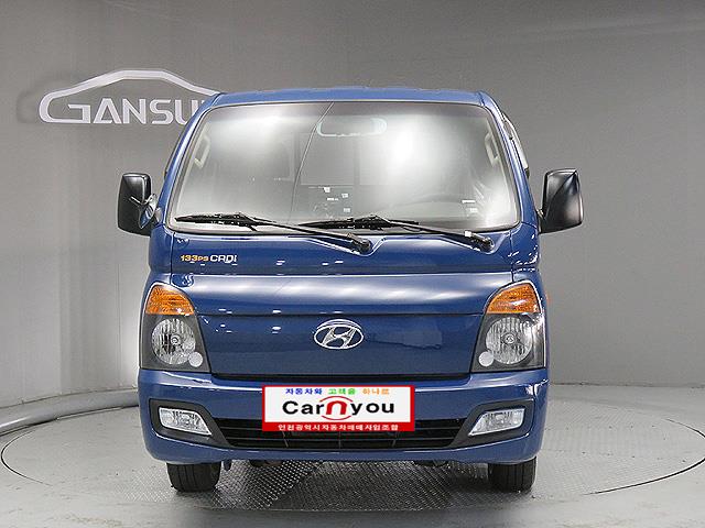  현대 포터2 카고 CRDI / 2014년식 / 215,298km / 오토 / 디젤 / 930592391