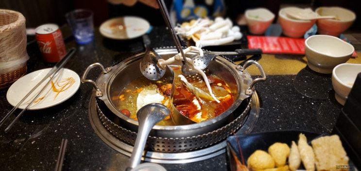  [대만 음식] 시먼 마라훠궈 (馬辣頂級麻辣鴛鴦火鍋 - 西門店)  후기
