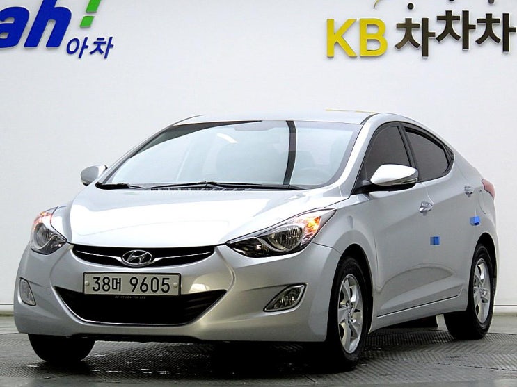  현대 아반떼MD M16GDI LUXURY / 2011년식 / 106,815km / 오토 / 가솔린 / 499805192