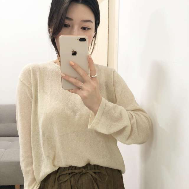  로베르 베니니 5월 여름 니트 여름 셔츠  동성로 슬로우터틀