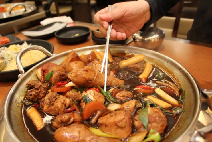  찜닭프랜차이즈는 요즘 흥부찜닭이 대세! 동대문점에서 확인