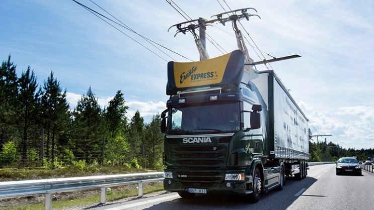 세계는 이제 전기차 시대 - 독일 전기트럭 고속도로 개통-
