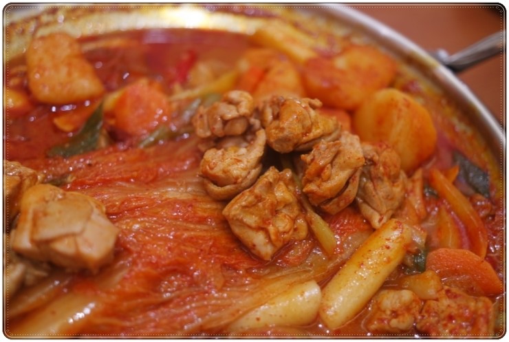  데이트하기 좋은 동대문역사공원역맛집 흥부찜닭!