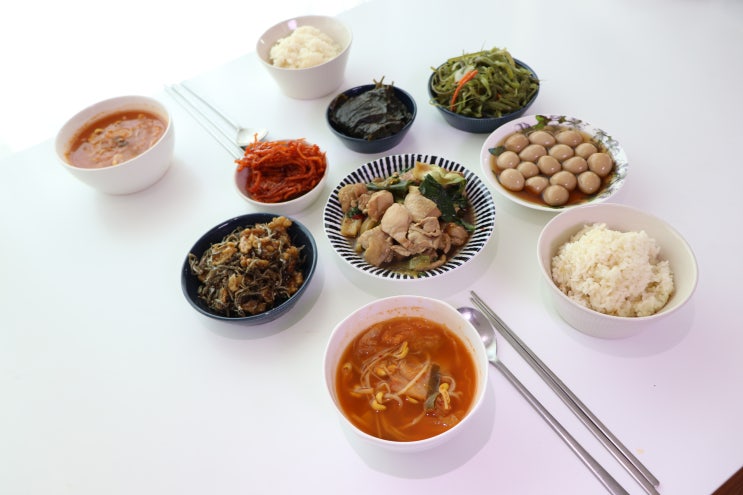  반찬배달 :: 더반찬 새벽배송으로 매일 맛있는 집밥먹고 든든해요