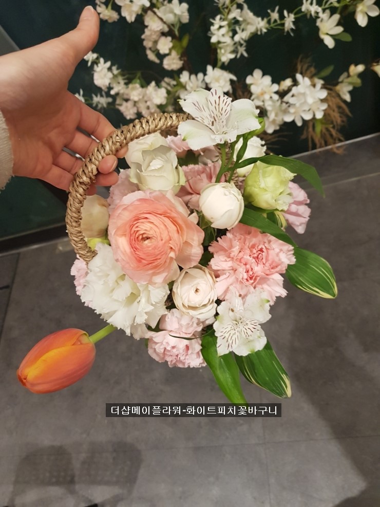  [더샵메이플라워-화이트피치꽃바구니]송도꽃집/송도글캠꽃집/송도호반꽃집/송도센시티꽃집/송도꽃가게/인천송도예쁜꽃집/인천송도추천꽃집/인천송도꽃주문/인천송도꽃배송/인천송도꽃배달/인천송도꽃바구니