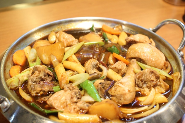  젊고 캐주얼한 을지로6가맛집 흥부찜닭 동대문점 소개합니다!