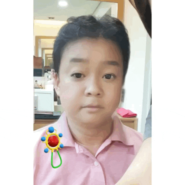 스냅챗 : 베이비필터  : 애기얼굴로 바꿔주는 어플