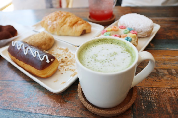  운양동 카페 추천 아카시아(cafe Blossom) 아지트각
