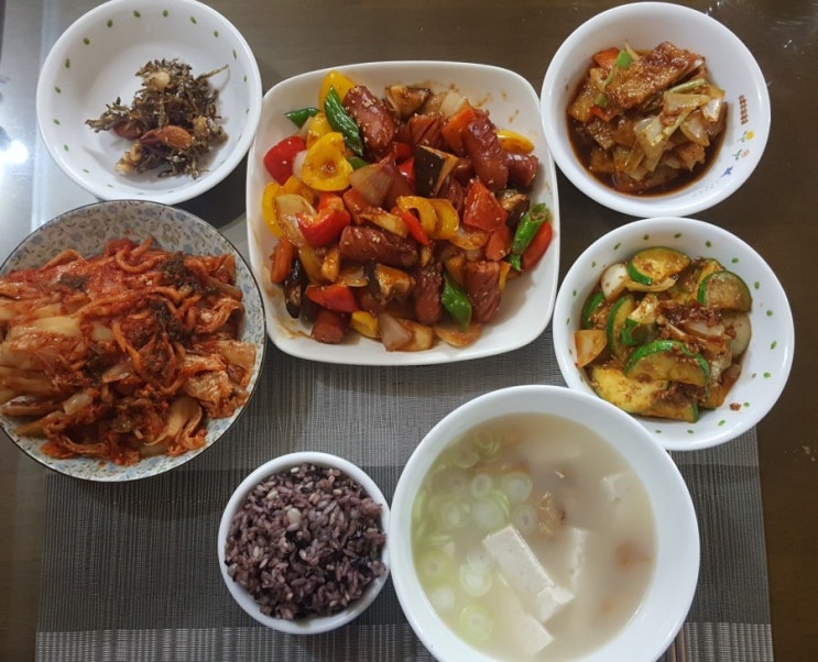  [2019.05.22]아침밥상/황탯국/애호박볶음/쏘야볶음/어묵볶음