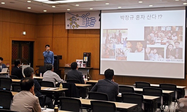  "격없이 원내 소통···개인사부터 전문지식까지 나눴죠"