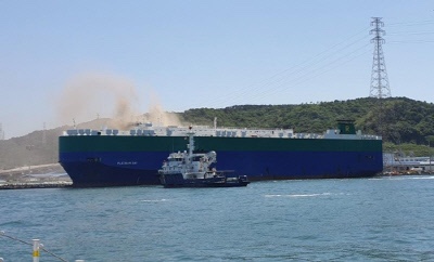 현대차, 수출차 2,000 여대 실린 선박에서 화재 발생