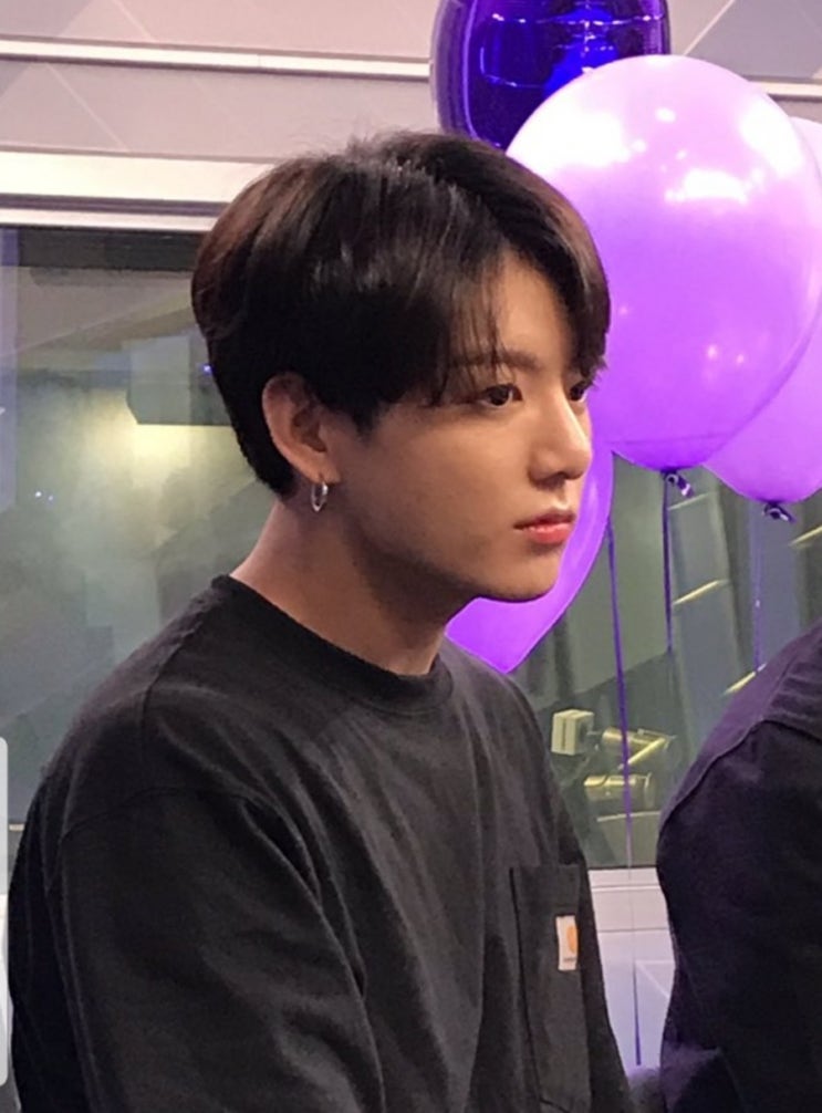  [방탄소년단 정국] 굿모닝 아메리카 공연후 화제성 입증 기사 &더보이스