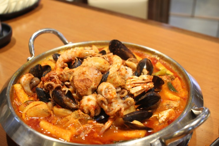  동대문투어하다가 허기지면 롯데피트인 흥부찜닭으로 고고씽!