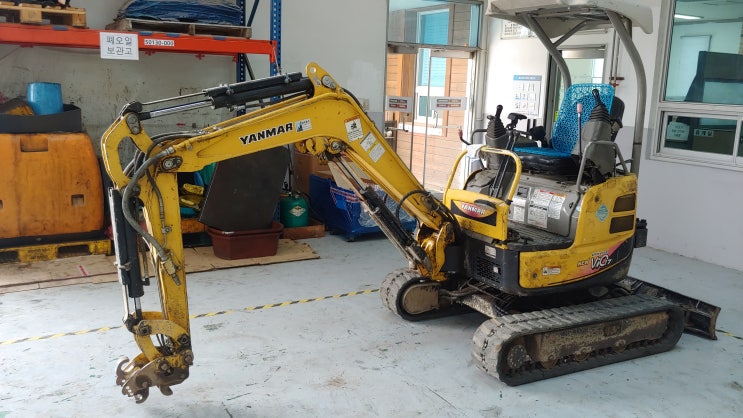  YANMAR VIO17 붐브라켓 부시 교환
