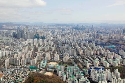 9억원 초과 아파트도 주택연금 가입 허용한다