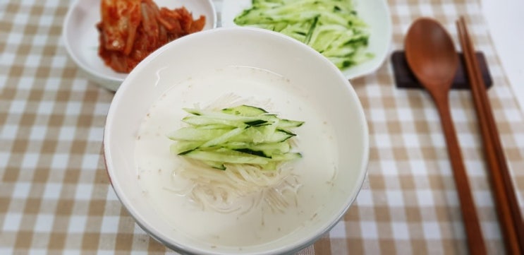  고소한 콩국수 쉽고 간단하게 만드는법