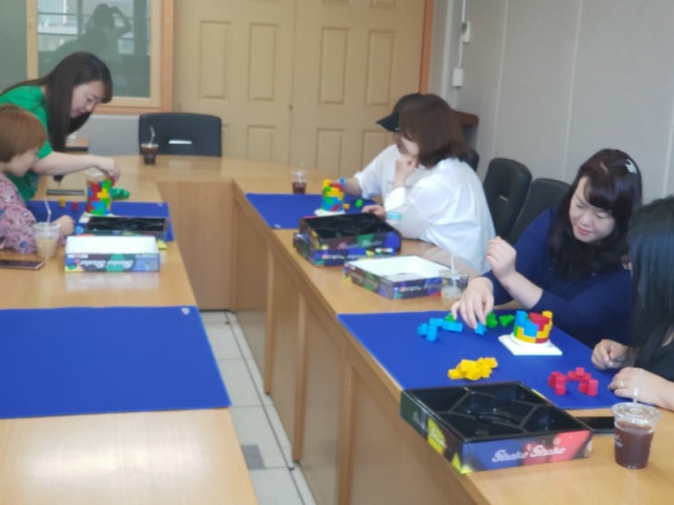  산정초등학교 학부모독서회 보드게임 재능기부수업 했어요.