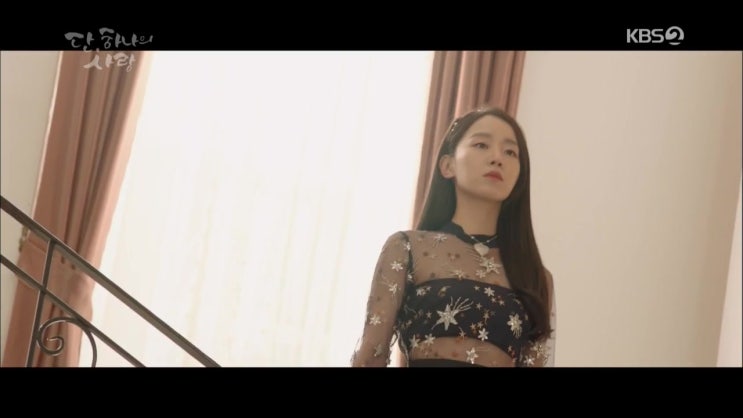  단 하나의 사랑 1회 신혜선 신발 패션 #슈콤마보니 플랫슈즈