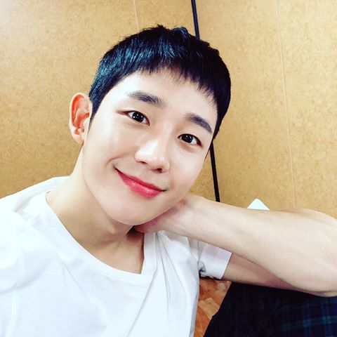  <봄밤>, 정해인 사주로 본 2019년 기해년 운세