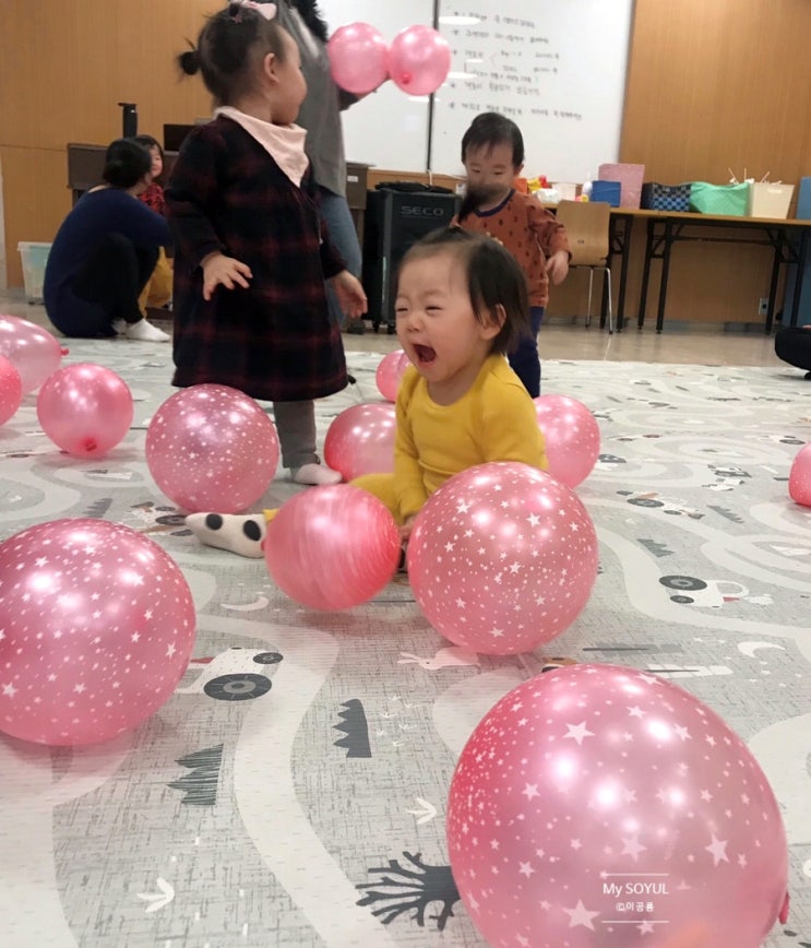  장꾸 소율이의  봄 기록  feat.18개월에 대처하기 (16개월부터 18개월까지)