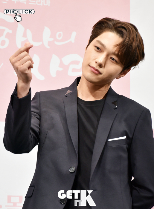  [포토] 김명수 ‘천사라는 설정이 얼굴 하나만으로 충분히 설득력 있음’ (단, 하나의 사랑)
