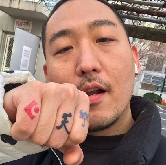 염따 티셔츠 나이 무한도전 까지 접수!