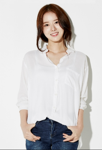  한지선 여배우 60대 택시기사 뺨때리고 욕하고, 경찰 폭행까지...