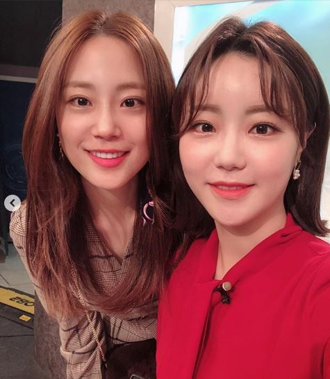  허송연 아나운서, 허영지와 쌍둥이 같은 미모 선보인 셀카보니? "우월한 유전자"