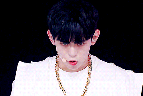  프로듀스 X 101 김현빈 No More Dream.gif