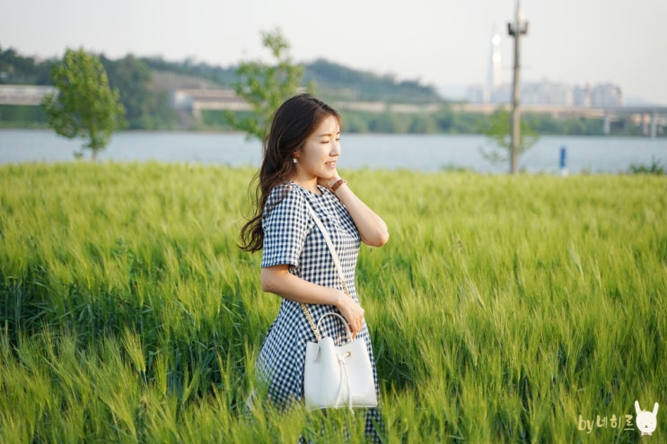 마르헨제이 코니백 레드벨벳 예리가방 귀여운 미니 버킷백 마르헨제이 코니백 레드벨벳 예리가방 귀여운 미니 버킷백