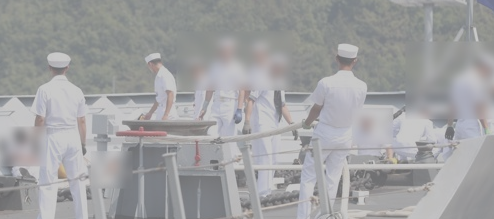  청해부대 입항 환영행중 사고..사망자발생