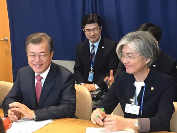  강경화 장관, "외교 기밀유출에 강경대응할 것"