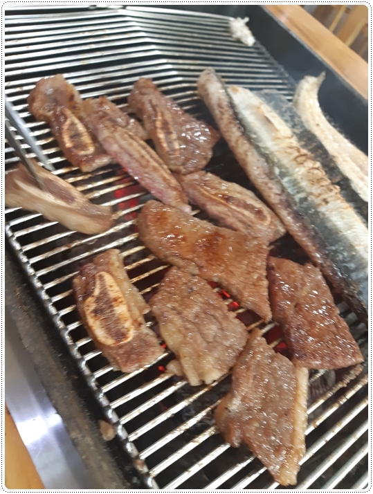  시흥고기집 안산고기장어 참숯에 구워먹으니 그맛은!!!