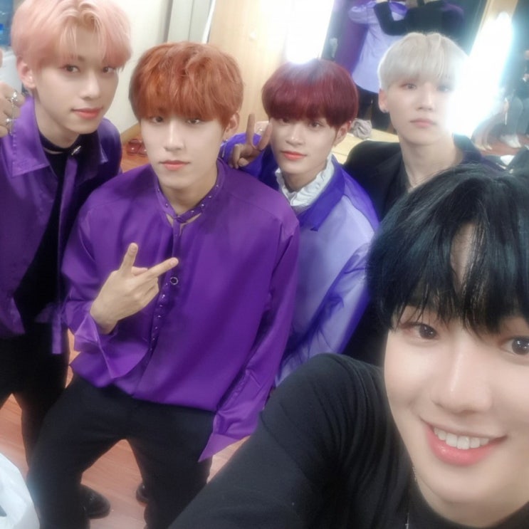  [AB6IX] 190522 데뷔 쇼케이스 보러 간 일기
