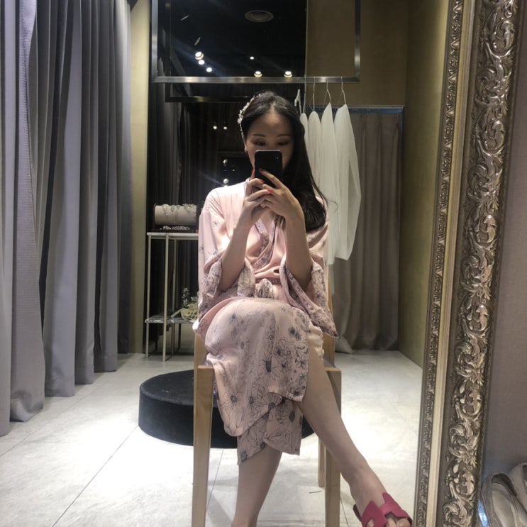  2019.05.25 [촬영 드레스 가봉(더화이트 엘리자베스) & 김청경헤어페이스 메이크업 및 헤어 사전상담 & 발렌티노 락스터드 힐 구매 - 마크다운]