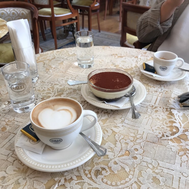 피렌체 카페 질리, 역시 300년 역사의 티라미수,커피 JMT...