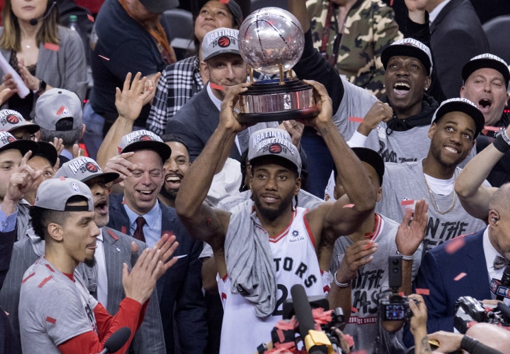  [NBA 집중분석] '끈끈한 수비' 토론토, '아테토쿤보' 버틴 밀워키 잡고 창단 첫 파이널 진출