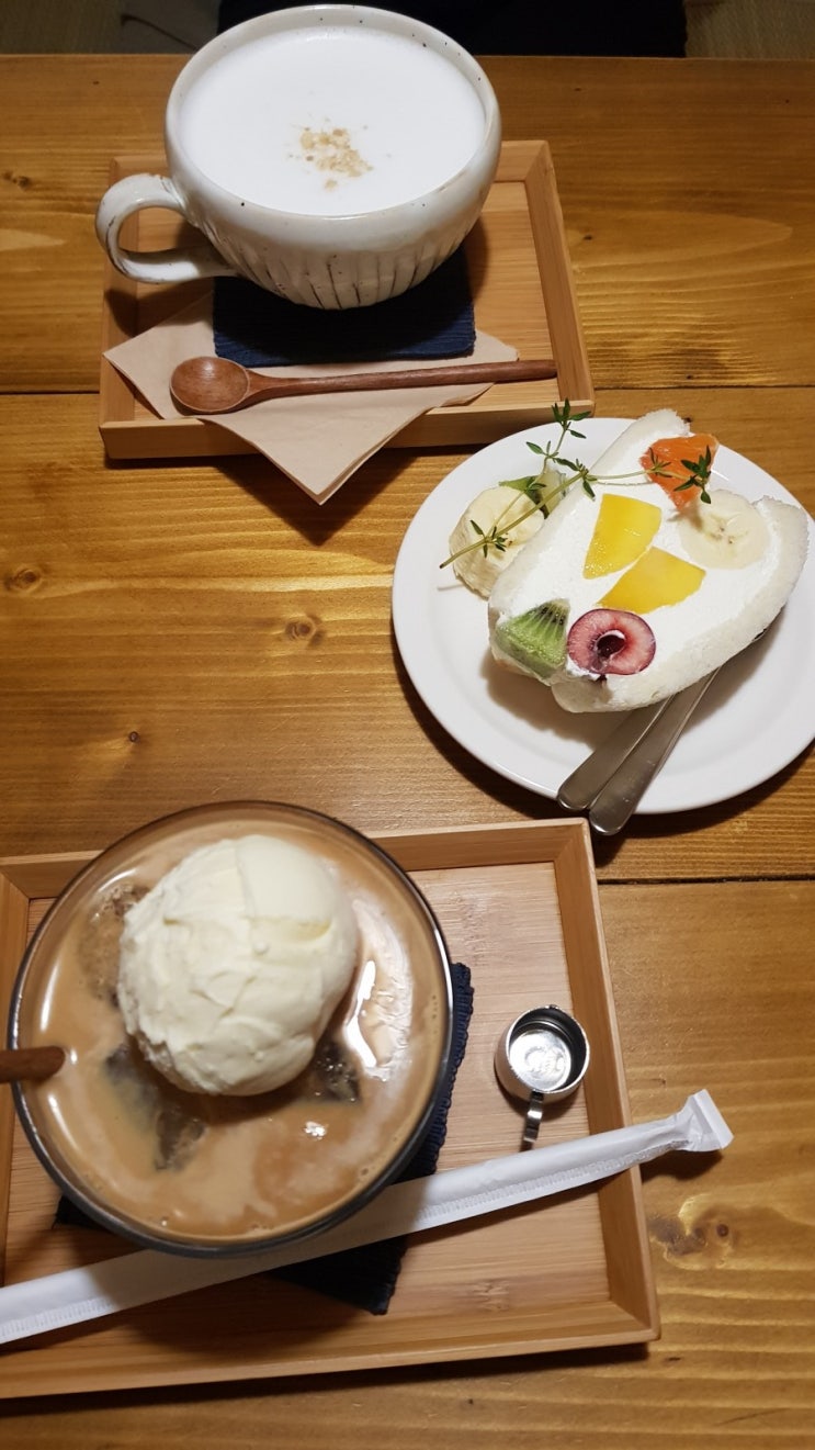  부평시장역 일본 감성 카페, 코모리