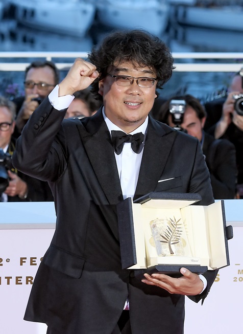  영화 '기생충' 봉준호 감독 황금종려상  "비명을 지르고, 박수를 치고 손톱을 물어뜯게 될 것”