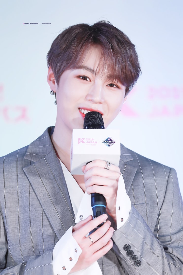  하성운 KCON 2019 Japan 레드카펫 고화질 사진 (190517 케이콘)