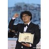 칸 제패 봉준호 "열두살때 영화감독되기로 마음먹었다" 칸 제패 봉준호 "열두살때 영화감독되기로 마음먹었다"