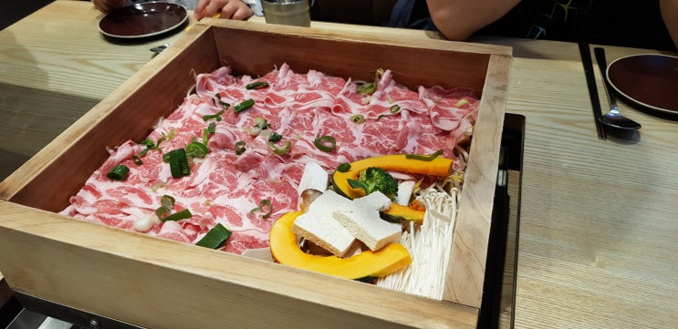  [용인동백맛집]동춘175 도토리편백집(일본식 편백나무찜/세이로무시)