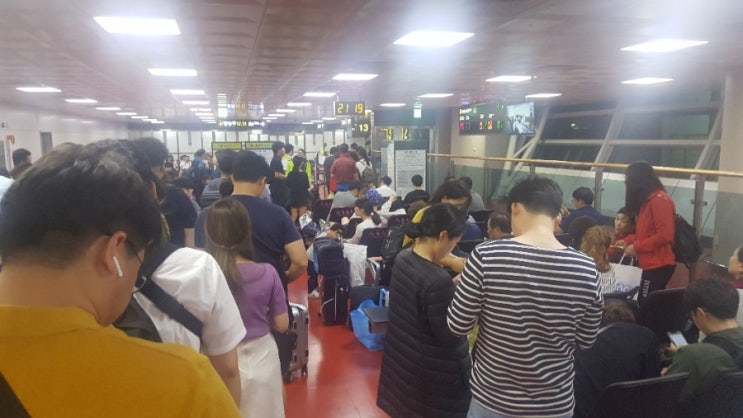  제주공항 윈드시어 비행기 지연! ㅜㅜ공항은 초만원
