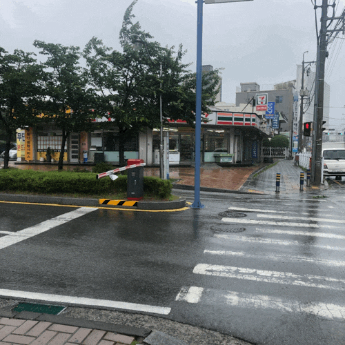  부산 날씨 왜이런가요? 태풍 온줄...