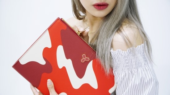  클러치추천 : 모이에토이 데일리백으로 포인트하기 딱 좋음